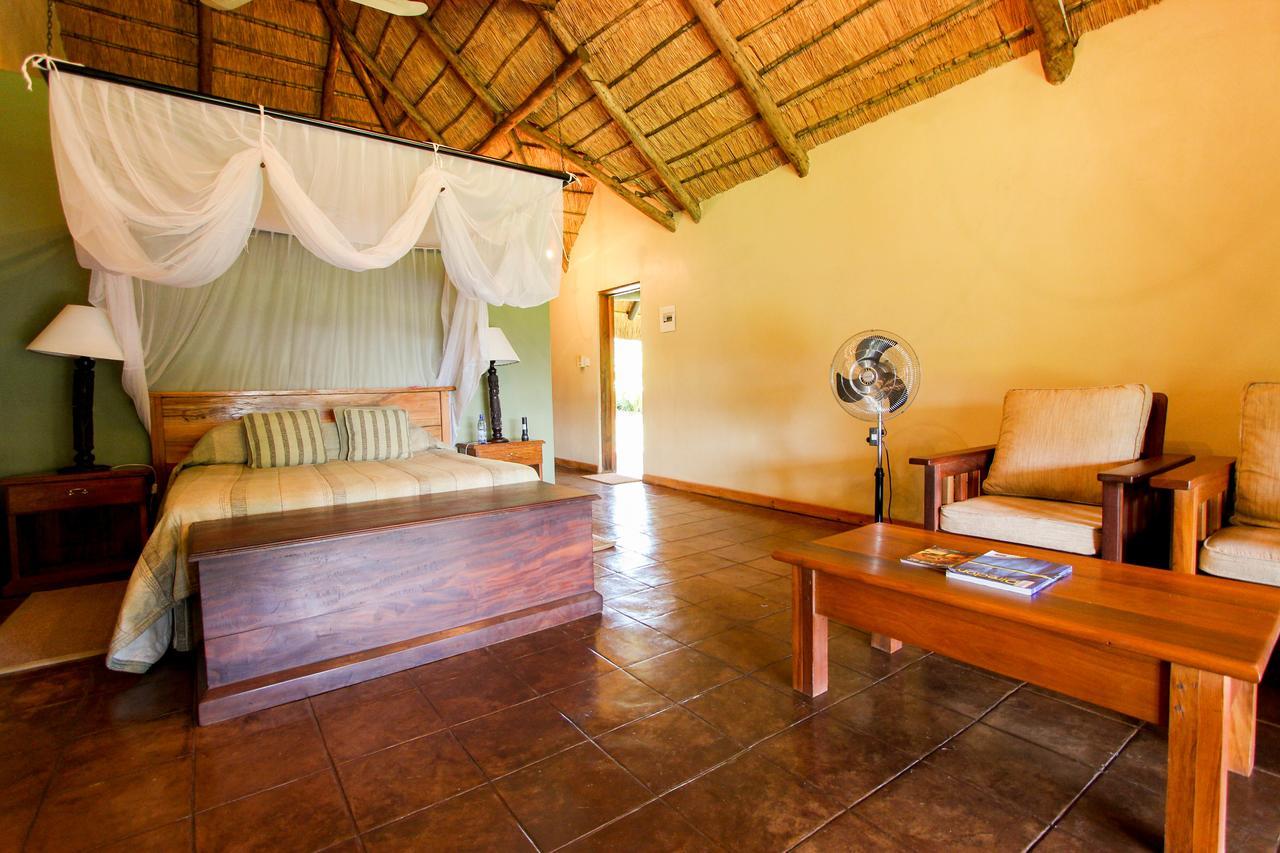 Kumbali Country Lodge Lilongwe Extérieur photo
