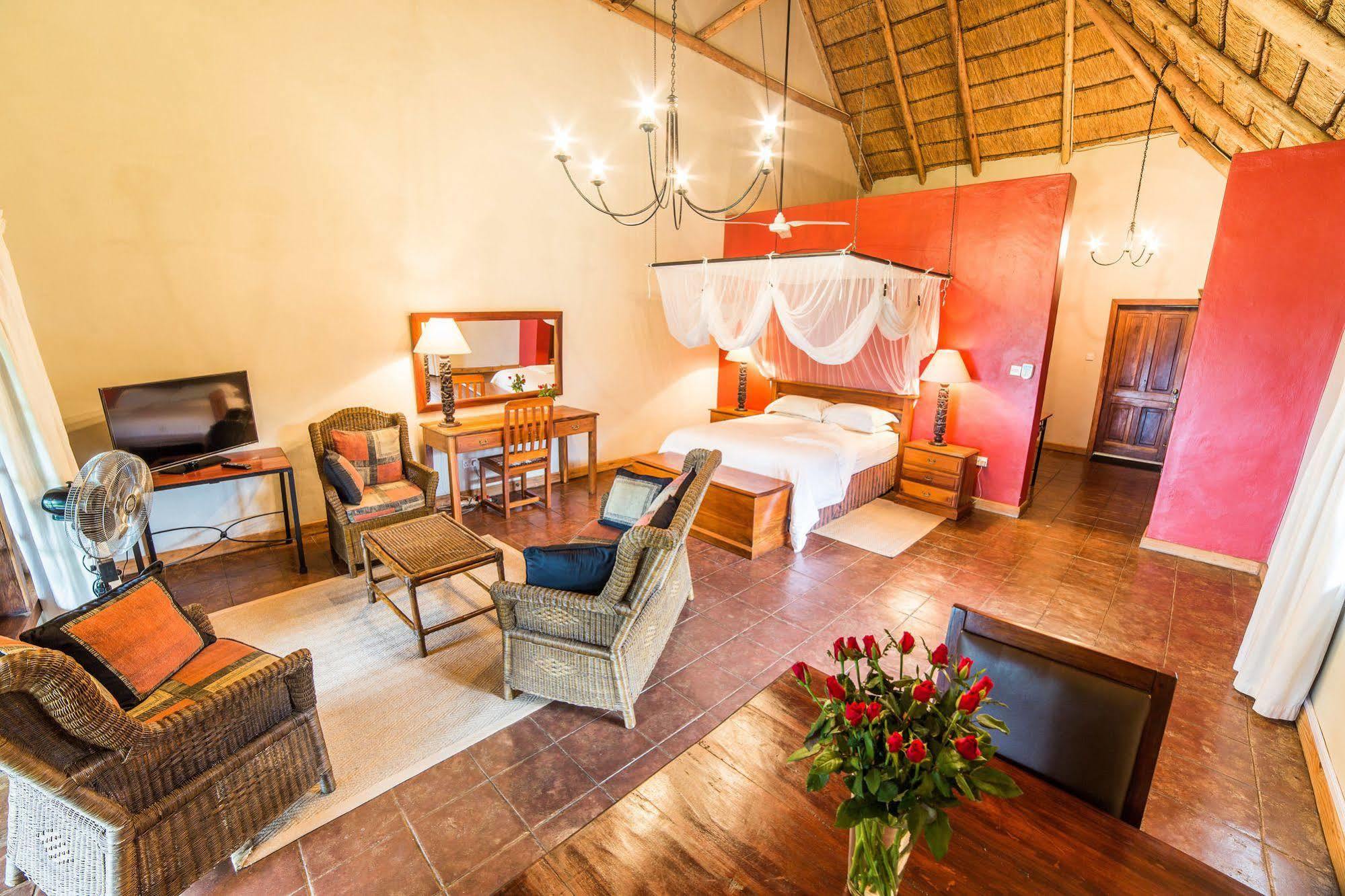 Kumbali Country Lodge Lilongwe Extérieur photo