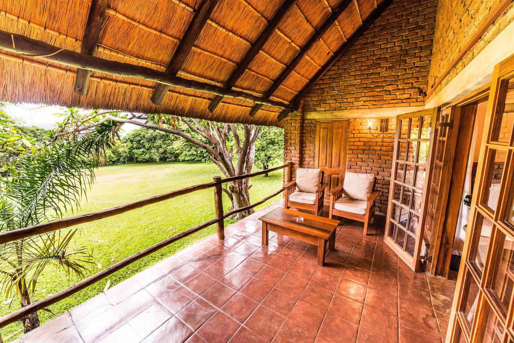 Kumbali Country Lodge Lilongwe Extérieur photo