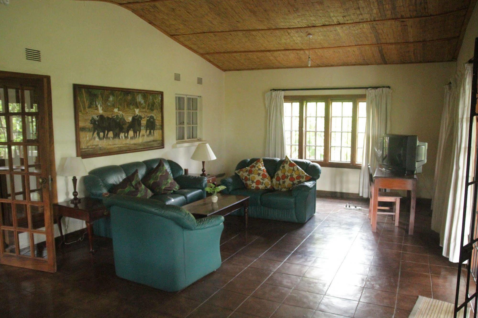 Kumbali Country Lodge Lilongwe Extérieur photo